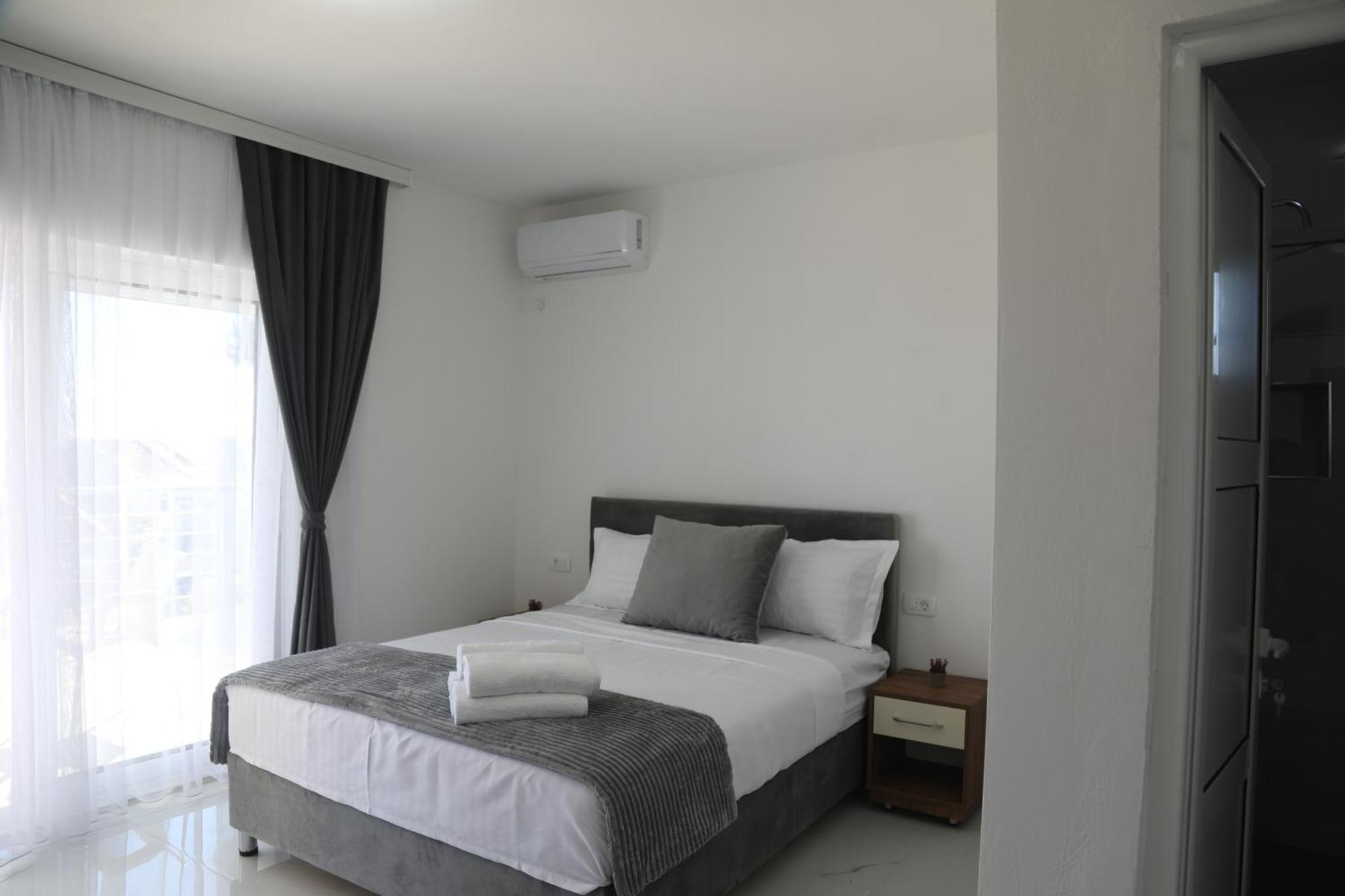 Villa Palace Ulcinj Eksteriør billede